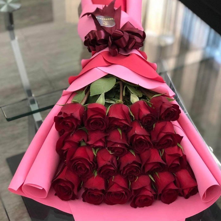 21 красная роза "Элеганс" в Липецке