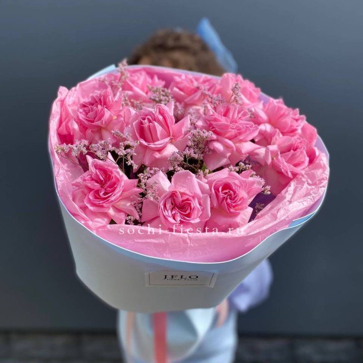 Букет французских розовых роз  в Липецке