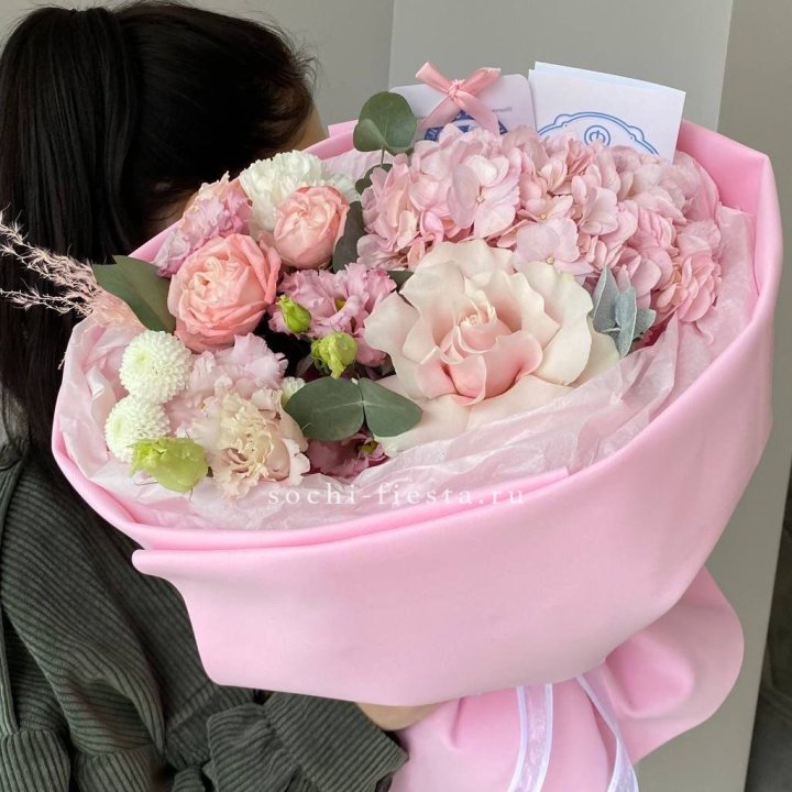 Авторский букет "Пинки" в Липецке