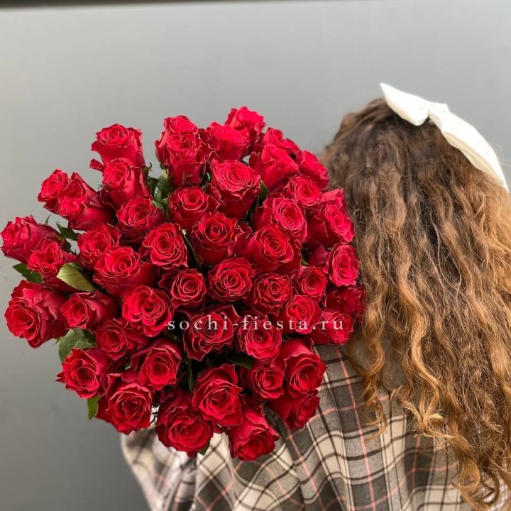 51 красная роза в Липецке