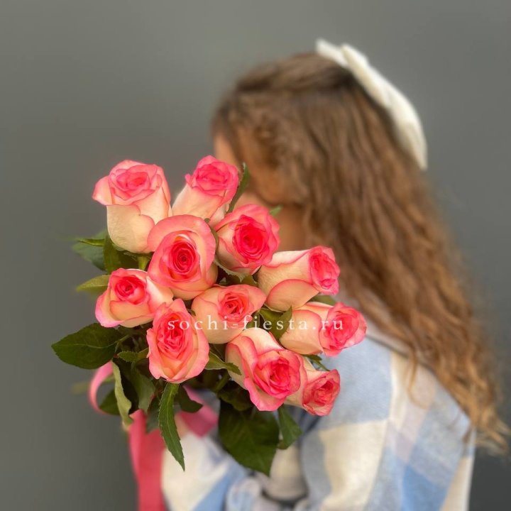 11 роз "Джумилия" в Липецке