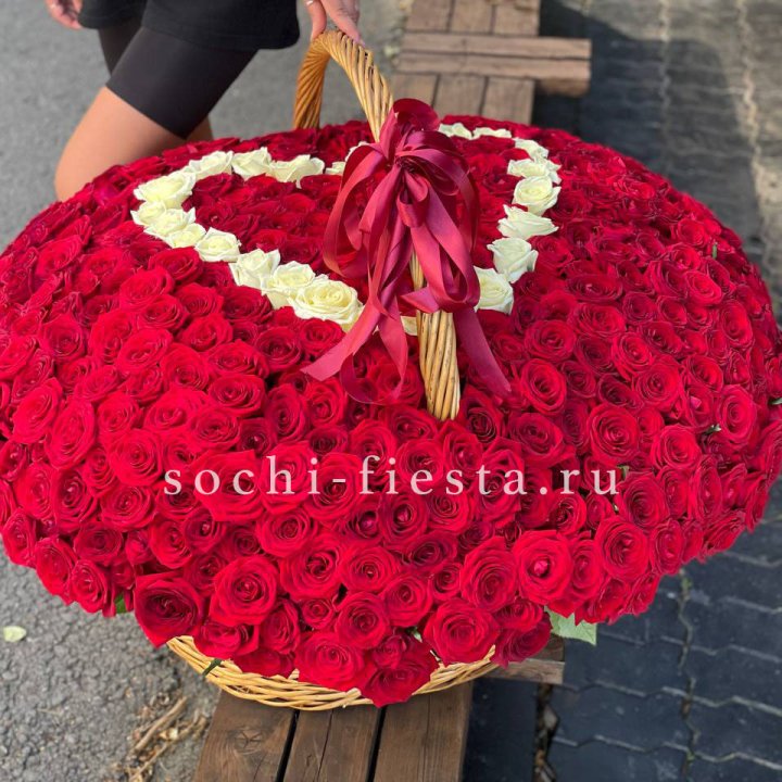 505 роз в Липецке