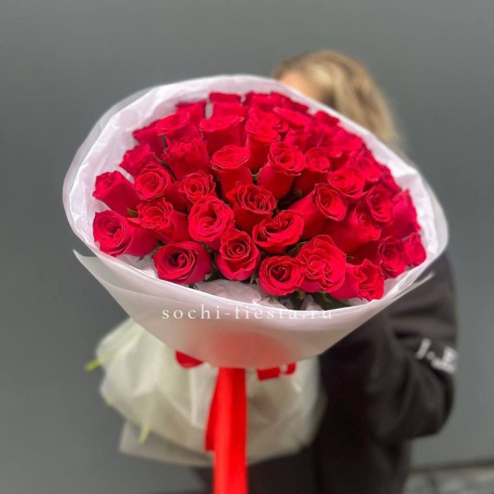 55 красных роз "Амелия" в Липецке