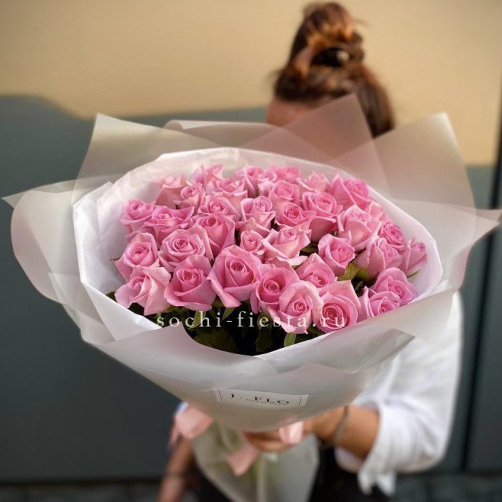 Букет розовых роз  в Липецке