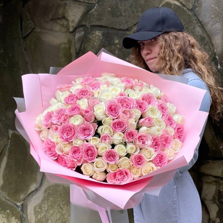 101 роза Миксбери в Липецке
