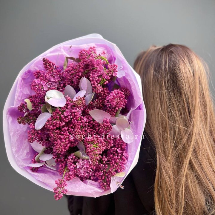 Букет сирени  в Липецке