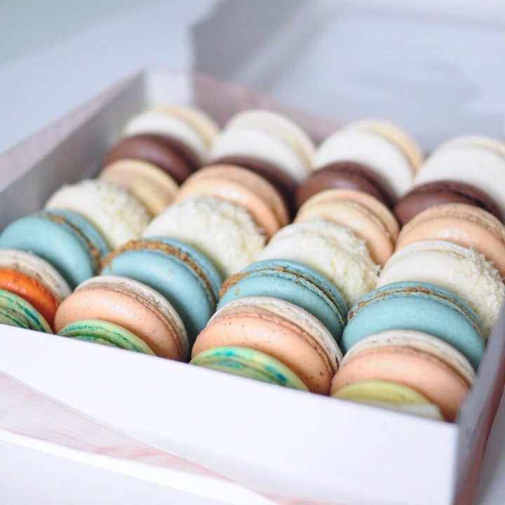 Коробка макаронс 25 шт. в Липецке