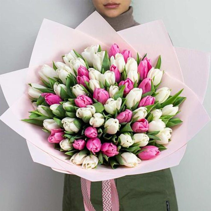 61 бело-розовый тюльпан в Липецке