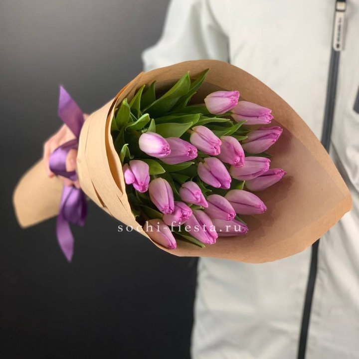 19 розовых  тюльпанов в Липецке