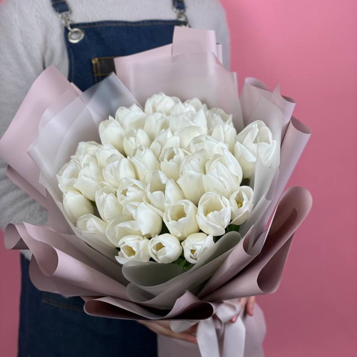 Букет белых тюльпанов "Пур-пур" в Липецке