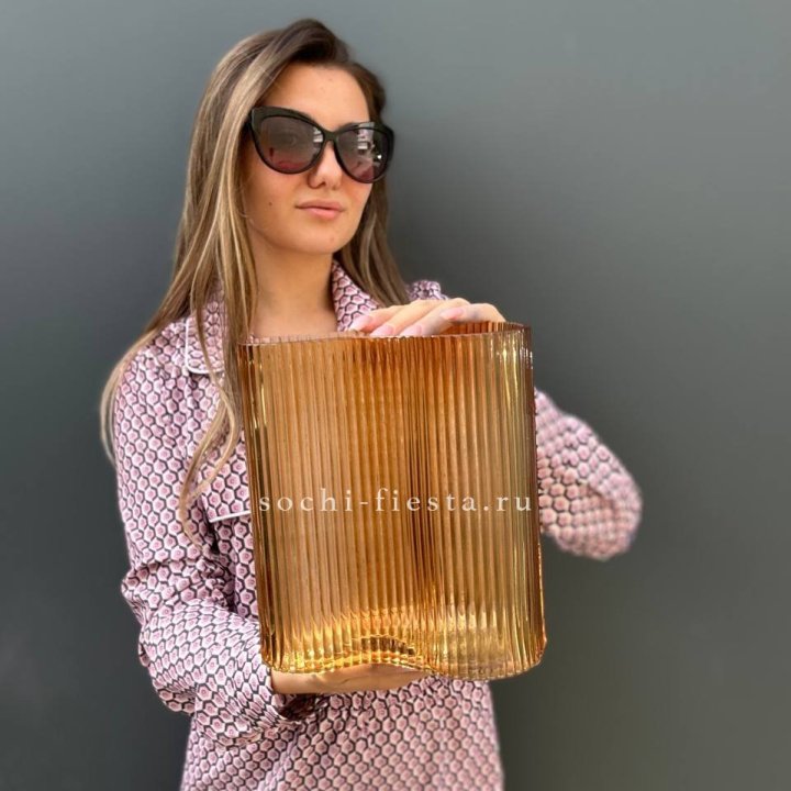 Стеклянная ваза №7 в Липецке